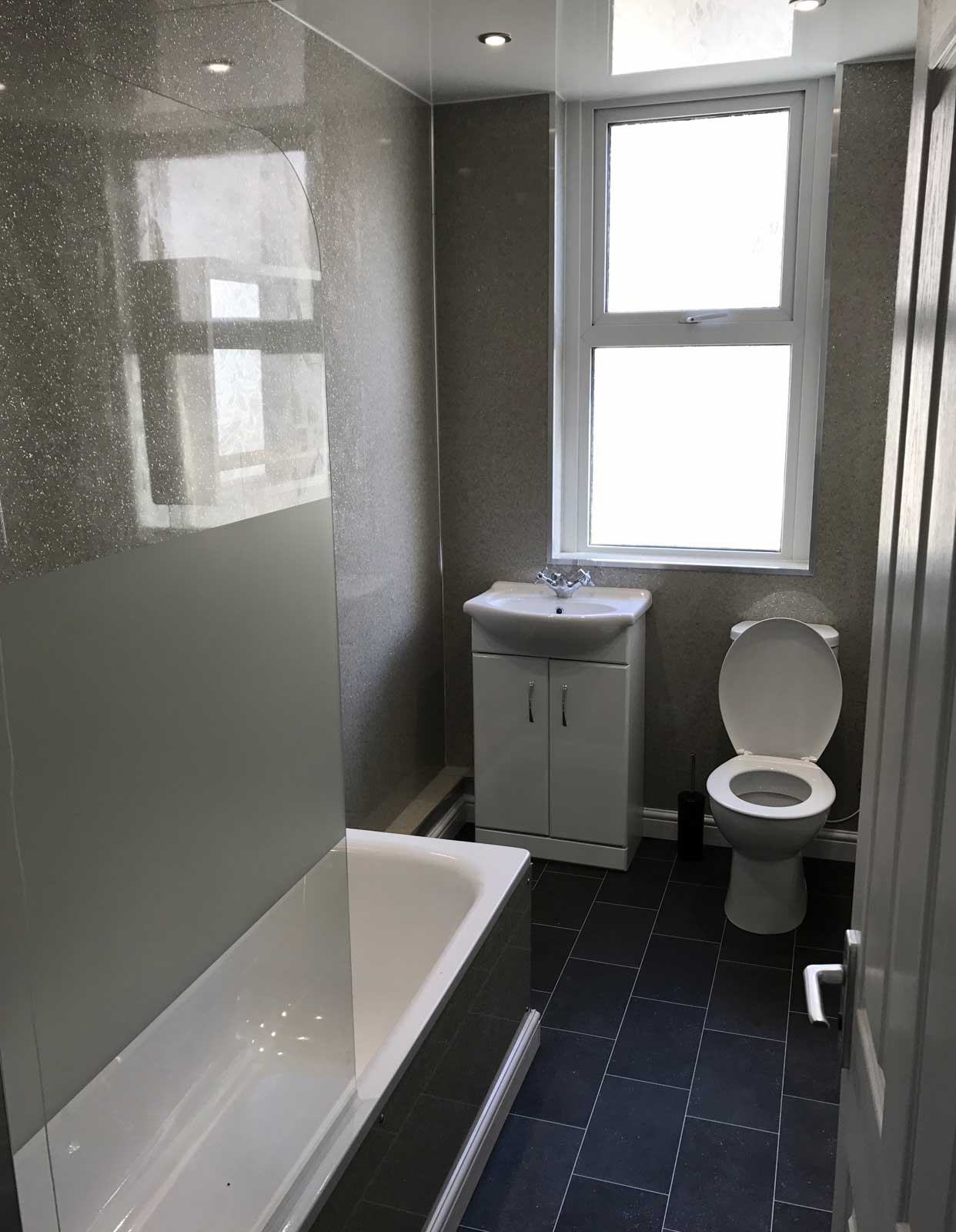 aqua shower room panels